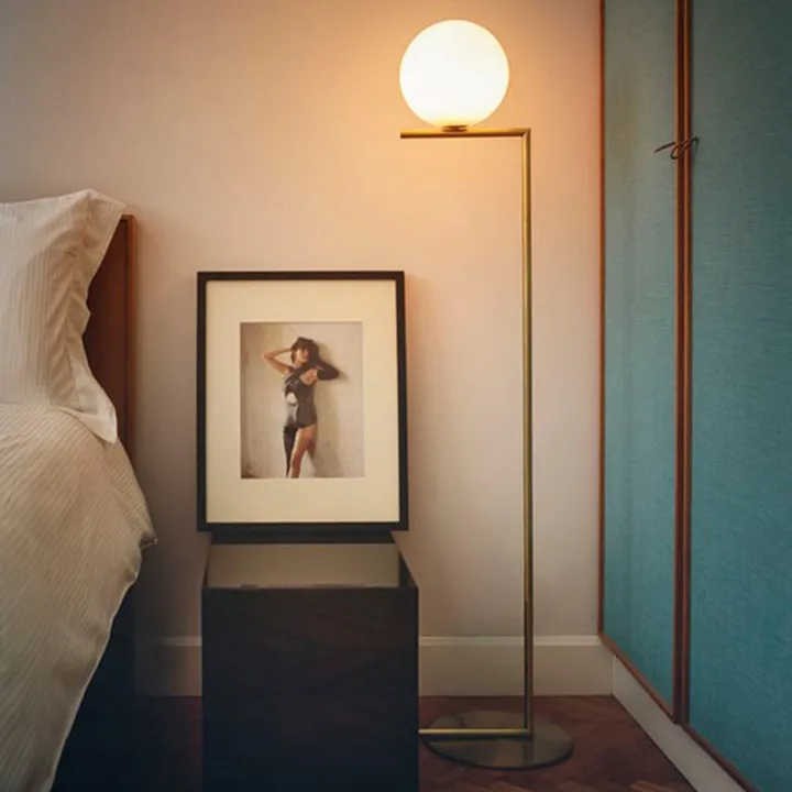 IC Lights F2 floor lamp from Flos - NordicNest.com